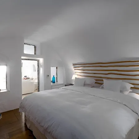 Hotel Iconic Santorini, A Boutique Cave By Sandglass 5*