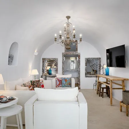 Iconic Santorini, A Boutique Cave By Sandglass